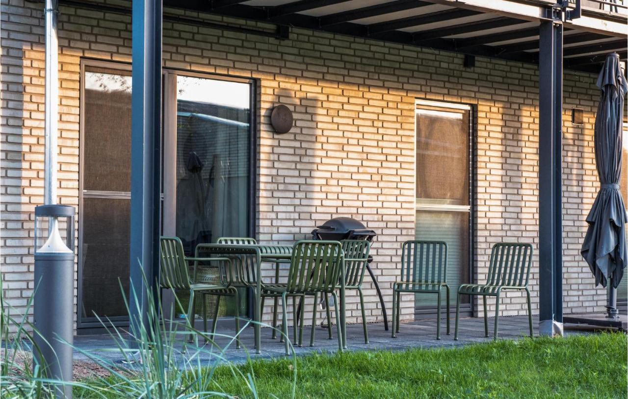 Beach Front Apartment In Lembruch-Duemmer See Exterior photo